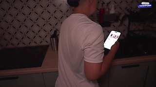Girl with bubble ass POV hot video