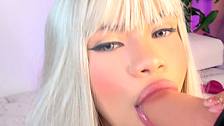 sloppy blowjob with lots of saliva, deep throat in POV