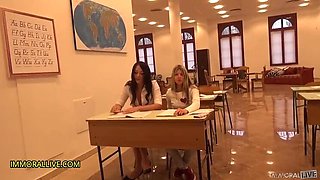 Professor fucks pretty student to save her from college bully