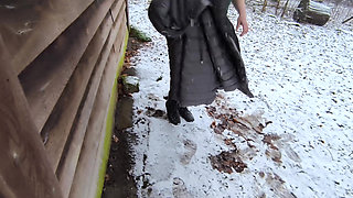 Snowy Tit Slapping