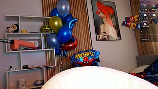 Fist fuck fetish babe plays with big toys during hot solo