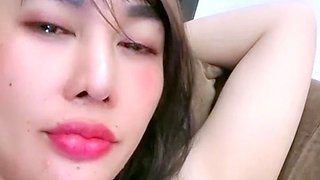 Tante Kina Joget Striptis Bugil Melet Pejuin