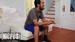 Is Shocked By Her Stepsons Friends Size And Decides To Satisfy Her Curiosity With Quinn Waters And Shae Summers