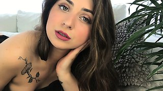 Cute amateur brunette naughty in solo jerking show on camera