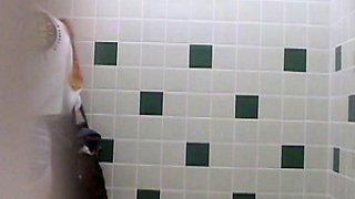 Asian amateur fucked in her hairy Japanese pussy