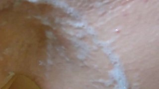 MILF Shaves Pussy Before Threesome. Squirting. Pissing. Ep 20811