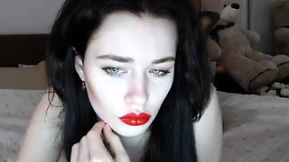 Brunette Solo Webcam Masturbation