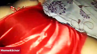 Scarlett couldn't stand the thought of having her hair cut off.