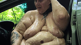 Soaping Naked in the Car She Don't Care Whose Watching