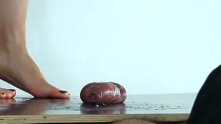 Mistress Alina - Cum while I crush your balls