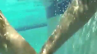 The Strip Freeze Game Is Filled with a Palpable Tension