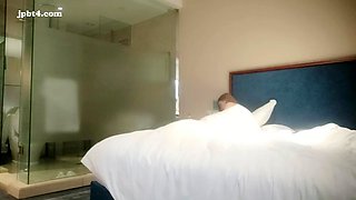 Hot amateur hidden cam