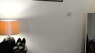 Brunette Solo Webcam Masturbation