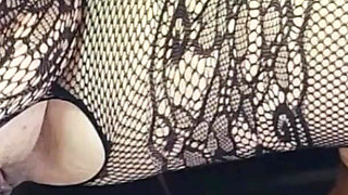 Curvy Wife Dominatrix Is Peeing in Slave's Mouth