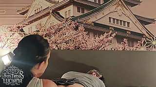 The Latexarm deep inside the Asshole