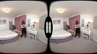 Freya H Secretary With Black Pencil Skirt & Holdups Upskirt Tease