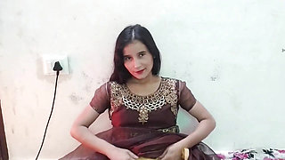 Cute sister in law ko bathroom me patak ke jabar dasti pela
