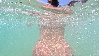 Emma Voyeur Naked Underwater Pool Play - Amateur MILF Tease Big Ass & Titties Flashing