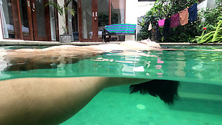 My Indonesian girl first time to lick pussy