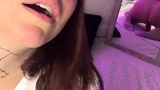 Amateur Webcam Teen Masturbates And Teases