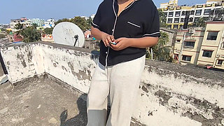 Stranger hot girl comes to stay in my apartment building, she invited me over...