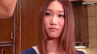 Em Nga Dang Nung Lon Nen Gap Trai La Cho Dit Roi Xuat Tinh Day Vao Stepmom