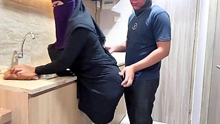 Jamsen Tempted by Big-Butt In-Laws in Kitchen