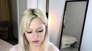 Blonde teen Sierras first erotic masturbation video