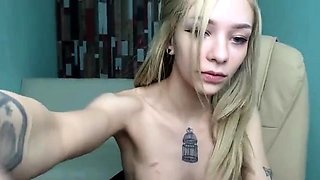 Blonde teen Sierras first erotic masturbation video