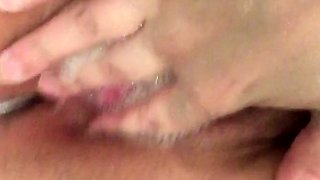 Amateur wild chick solo masturbation