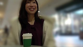 SIRO-5674　ついに人妻参戦！！！旦那とのレスで溜まった欲望をぶつける、エロがり人妻に男優も大興奮！！ 【初撮り】ネットでAV応募→AV体験撮影 2552