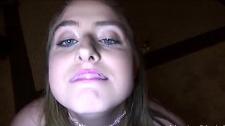 Homemade amateur blonde teen blowjob and cumshot