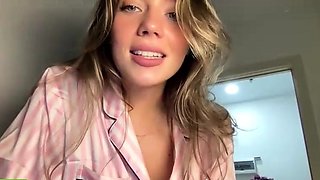 Blonde teen Sierras first erotic masturbation video