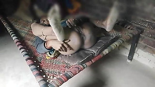 Village bhabhi ki choot ki garmi kaun shaant karega