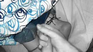 Cum on her feet