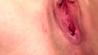 Very Close Up Pussy Pissing Movie - Amateur Cougar Gaping & Vagina Spread