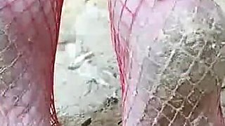Dirty feet - part 1
